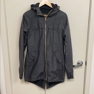 Mondetta light weight jacket